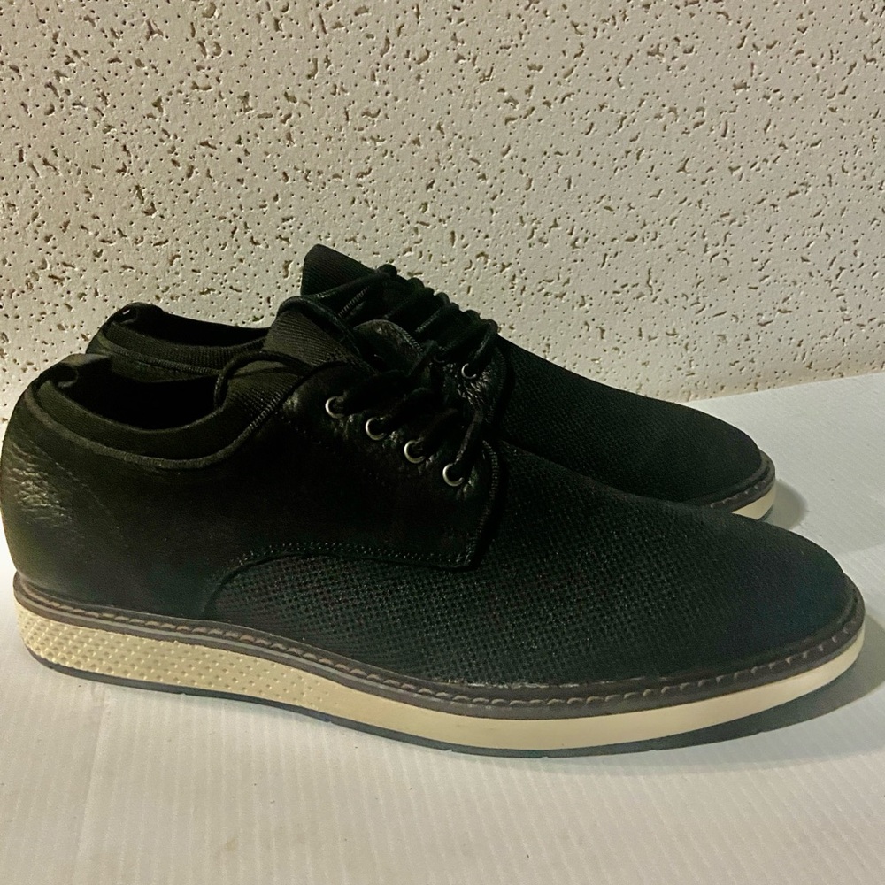 Vince Camuto Black and Cream Men's Oxfords